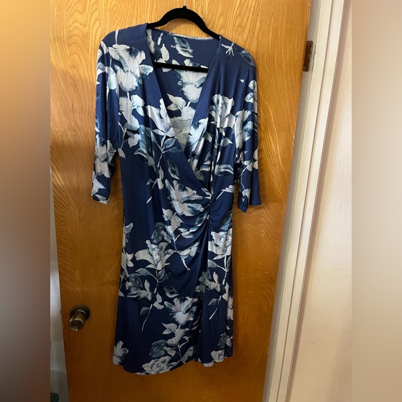 Soft Surroundings floral Shapely Anywhere Faux Wrap midi dress 1X - Picture 2 of 8